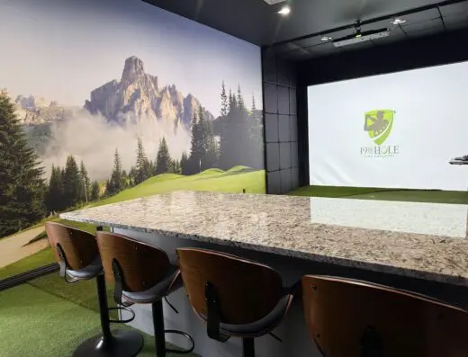 19th Hole Golf Simulators
