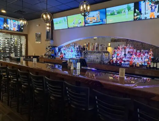 19th Hole Wine and Whiskey Bar