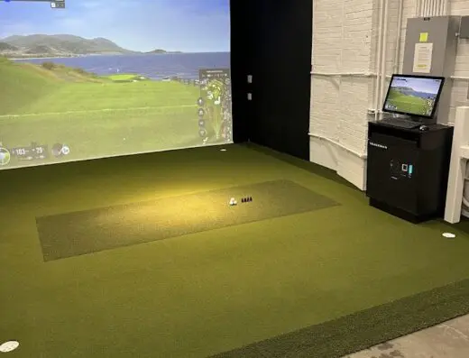 Inside Albatross Golf Simulator - indoor golf in Lexington, KY