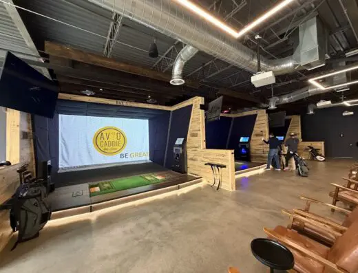 Avid Caddie Golf Lounge