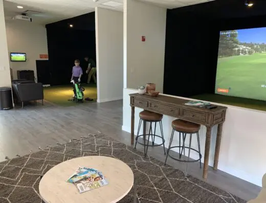 Inside Black Tee Golf - indoor golf in St. George, UT