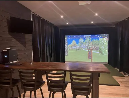 Boneyfiddle Golf & Lounge