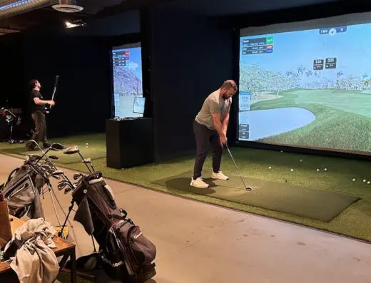 Club Twirl Golf Lounge