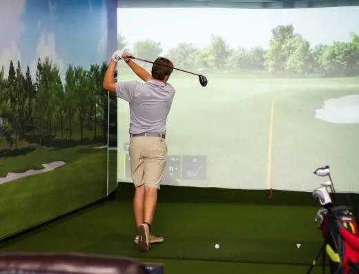 Coastal Indoor Golf