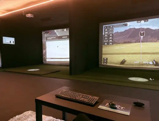Inside Easley Golf Lounge - indoor golf simulator venue