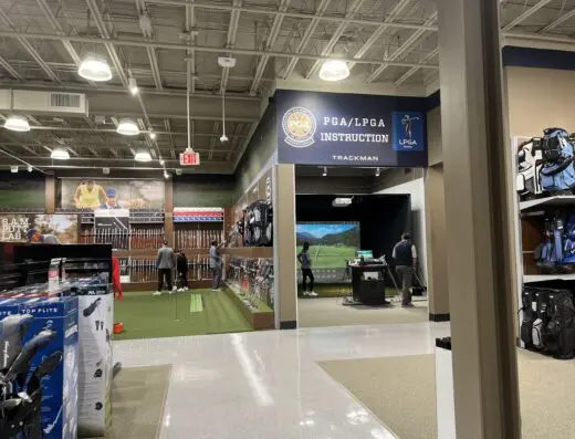 Inside Golf Galaxy Warwick - indoor golf simulator venue