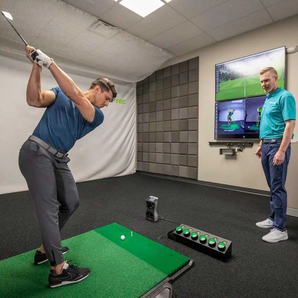 GOLFTEC Grand Rapids lesson studio with swing analysis technology