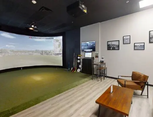 iSwing Indoor Golf