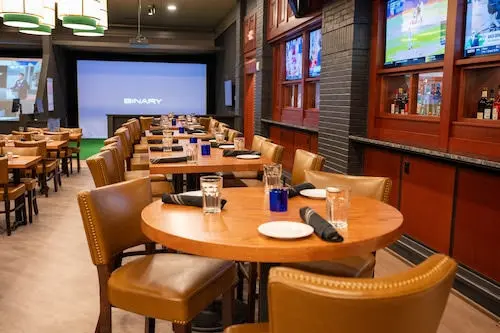 Max’s Swing Lounge