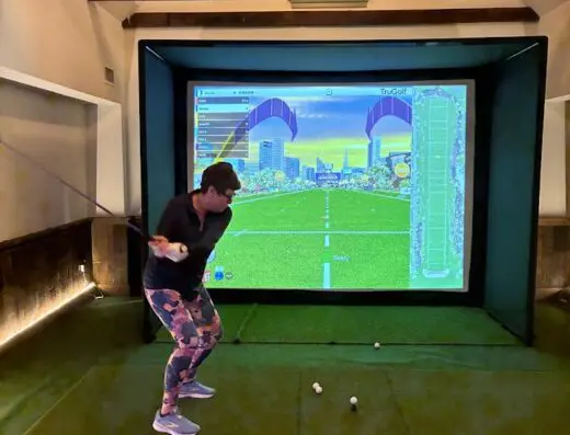 Slowroll Golf & Social