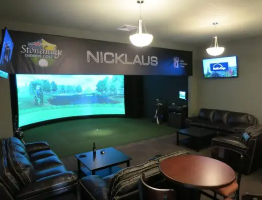 Stonehedge Indoor Golf