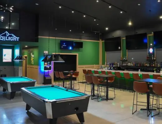 Tee’d Up Golf and Bar