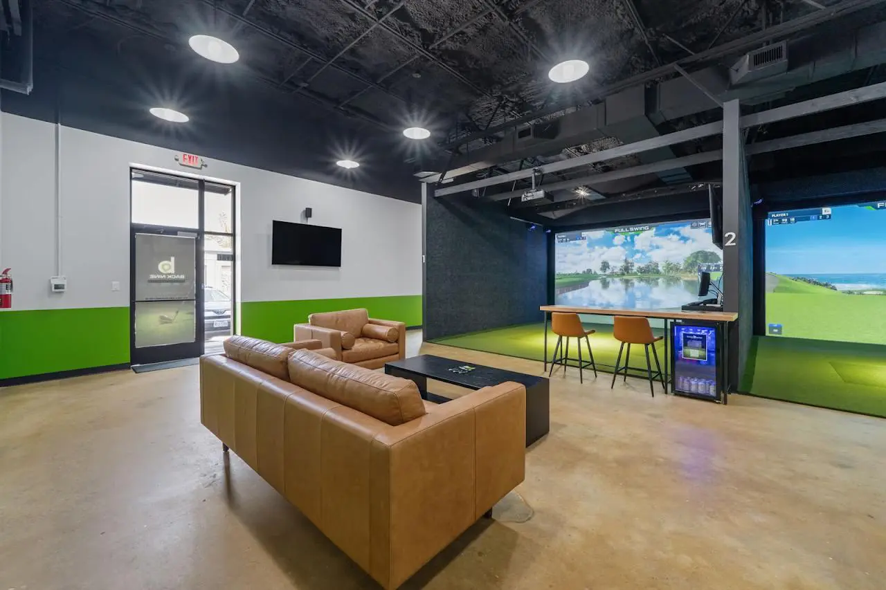 24/7 Full Swing simulator bay at The Back Nine Golf in East Austin, Texas