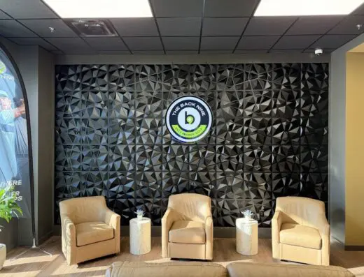 Inside The Back Nine Golf Virginia Beach, VA - indoor golf simulator venue