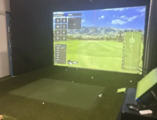 Inside The Golfers Lounge Summerville - indoor golf simulator venue