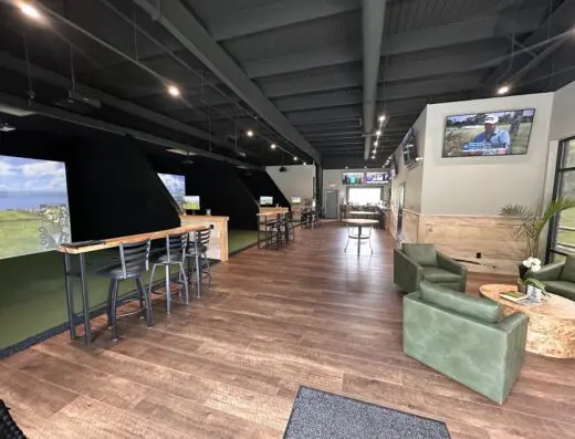 The Turn Indoor Golf