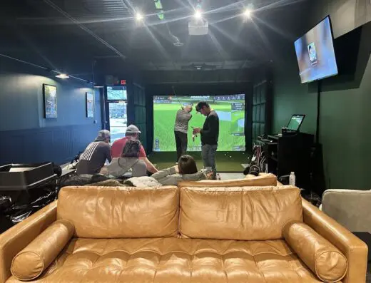 Up & Down Indoor Golf