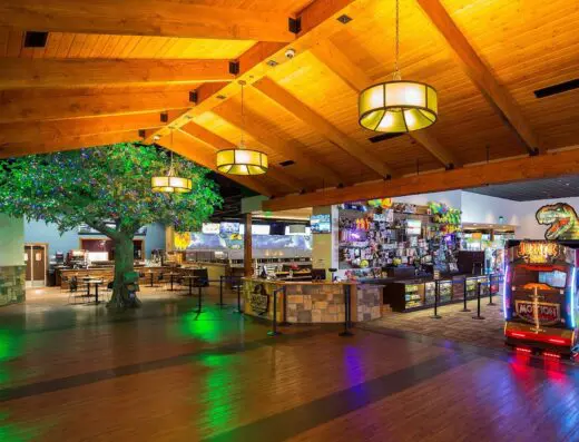Wamesit Lanes – Family Entertainment Center ( Bowling & Arcade Game Rooms )