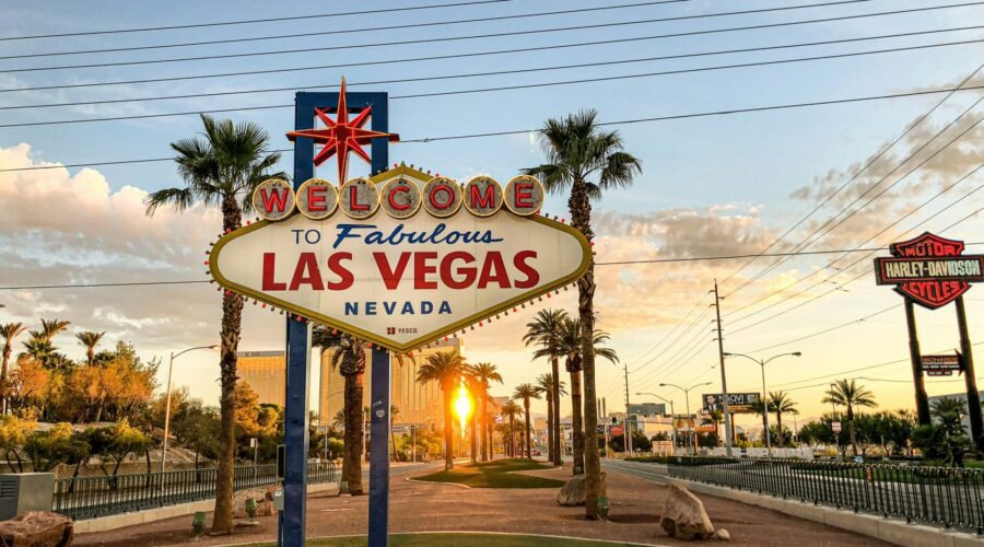 Golf Simulator Las Vegas: Your Complete 2026 Guide to Indoor Golf Entertainment in Sin City