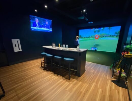 Gimme’s Par and Grill