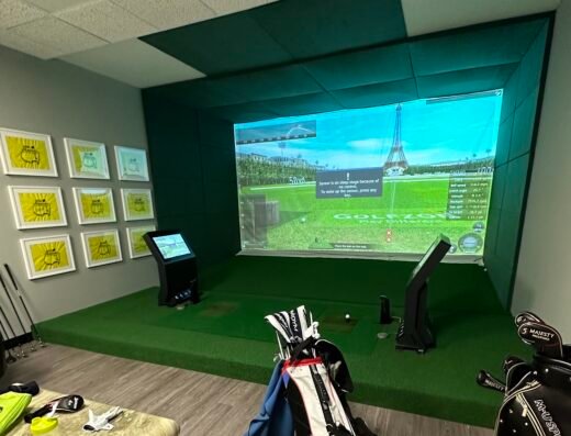 Northcrest Golf Driving Range, Pro Shop & Simulator indoor Golf