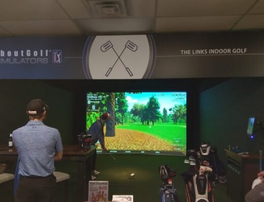 Guests in the simulator bays at The Links Indoor Golf in Findlay, OH